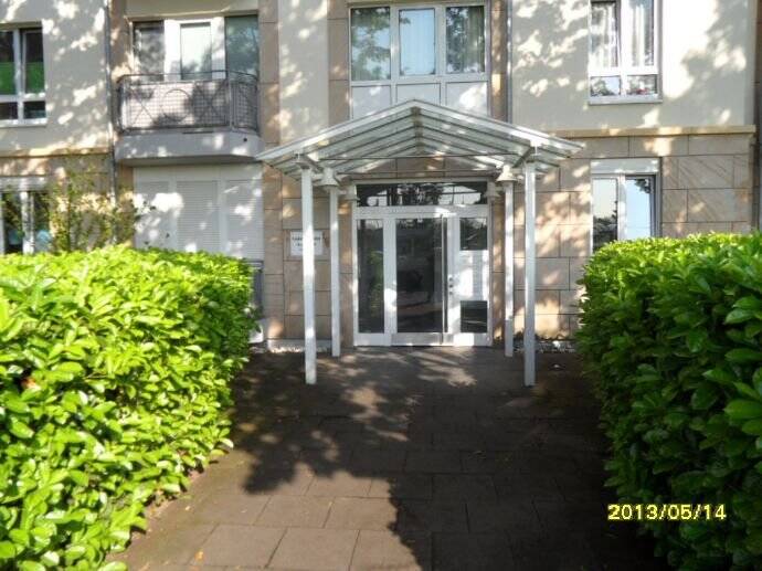 in zentraler Lage von Bonn, freundliche 2 Zimmerwohnung mit Balkon mit Personenaufzug plus TG - Stellplatz 2 zimmer