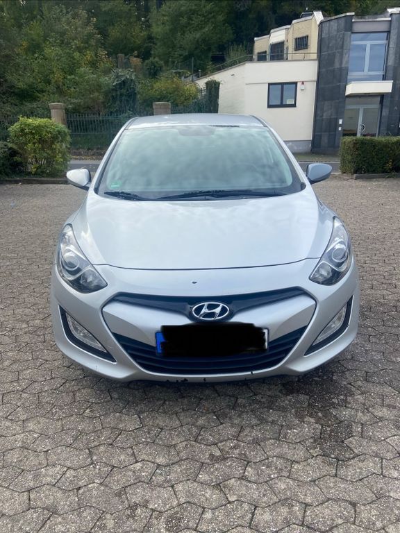 Hyundai i30 200.500 km 3.999 € Bornheim 53332