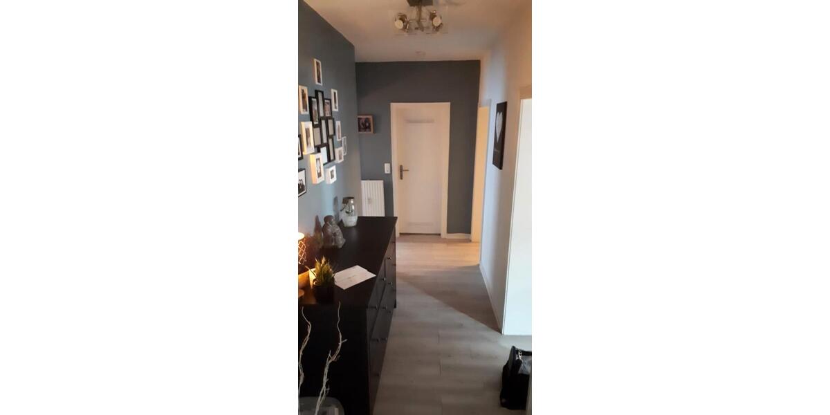 Etagenwohnung Köln Nippes - 2.5 Zimmer, 74 m&sup2;, 900&euro; | Angebot:26313858