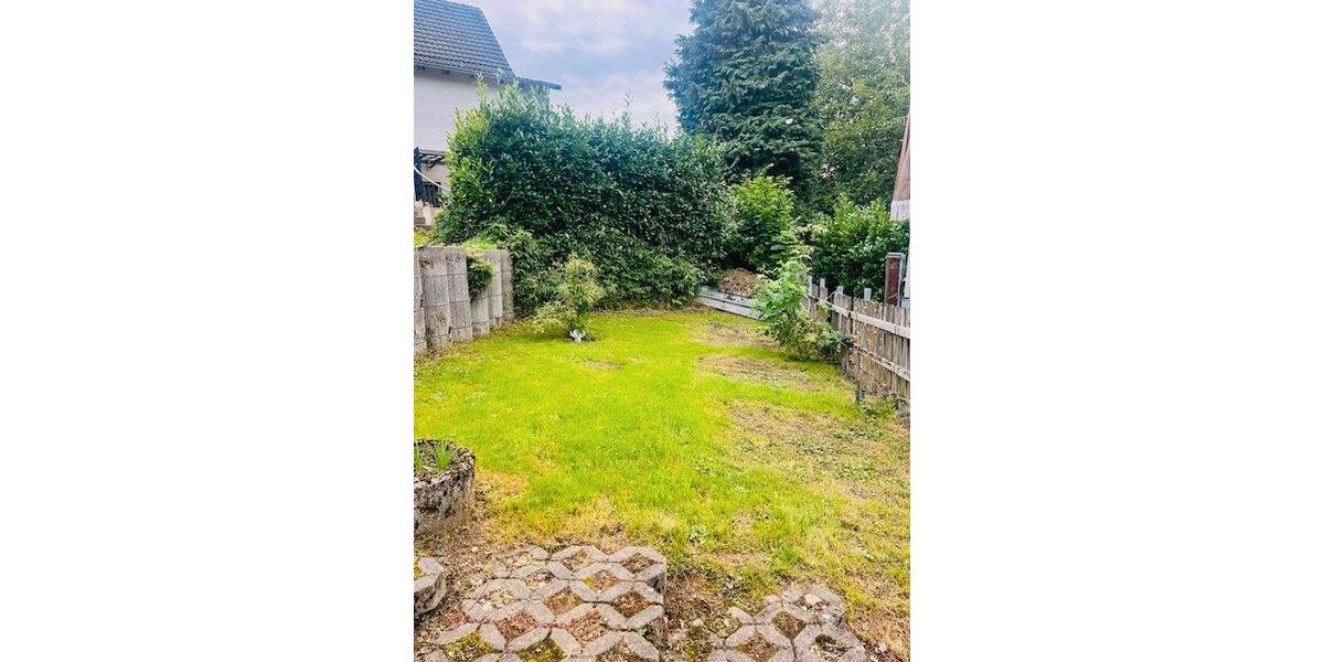 Etagenwohnung Solingen Höhscheid - 2.5 Zimmer, 63 m&sup2;, 600&euro; | Angebot:27556812