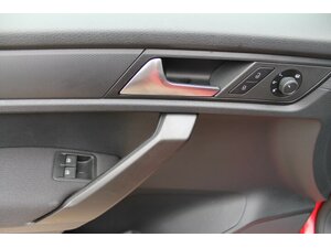 VW Caddy 2,0 Tdi 5-Sitzer 1.Hd NAVI Scheckheft gepfle 296.000 km 7.940 &euro; Bonn 53225