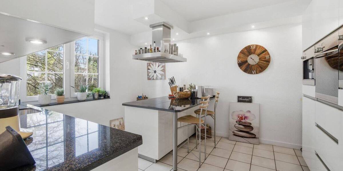 Mehrfamilienhaus, Wohnhaus Solingen Solingen-Mitte - 6 Zimmer, 156 m&sup2;, 449.000&euro; | Angebot:26176330