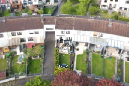 Haus zum Kaufen in Köln 485.000 € 139 m² 5 zimmer