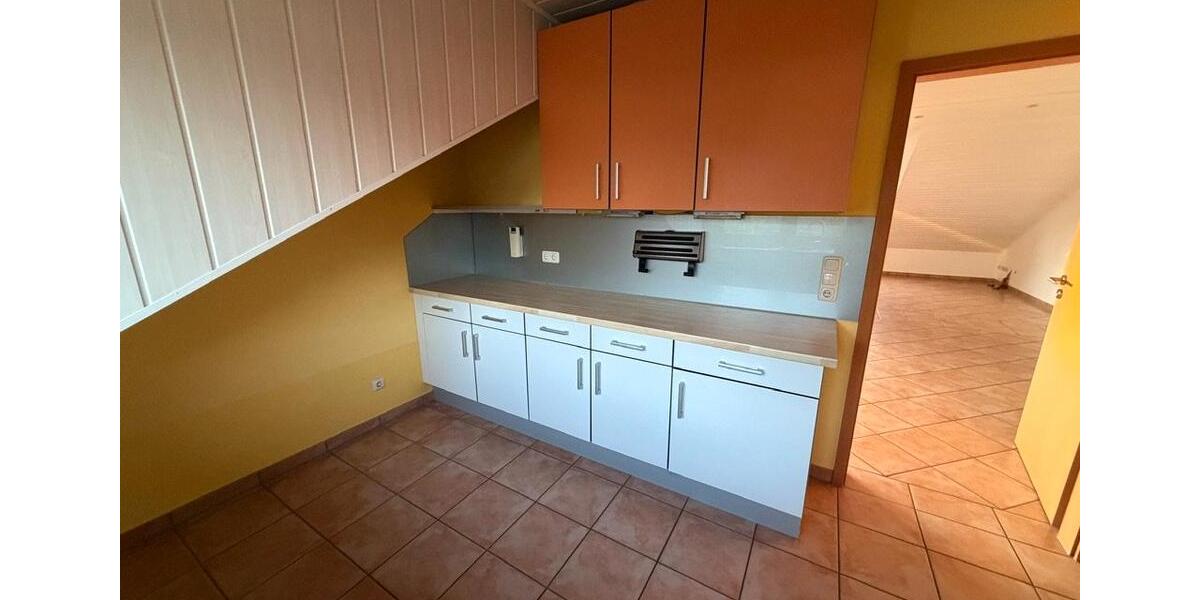 Dachgeschoßwohnung Overath - 2 Zimmer, 78 m&sup2;, 849&euro; | Angebot:27622321