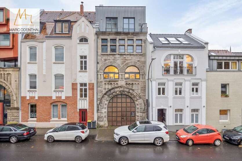 Büro in Köln 3.330 € 180 m²