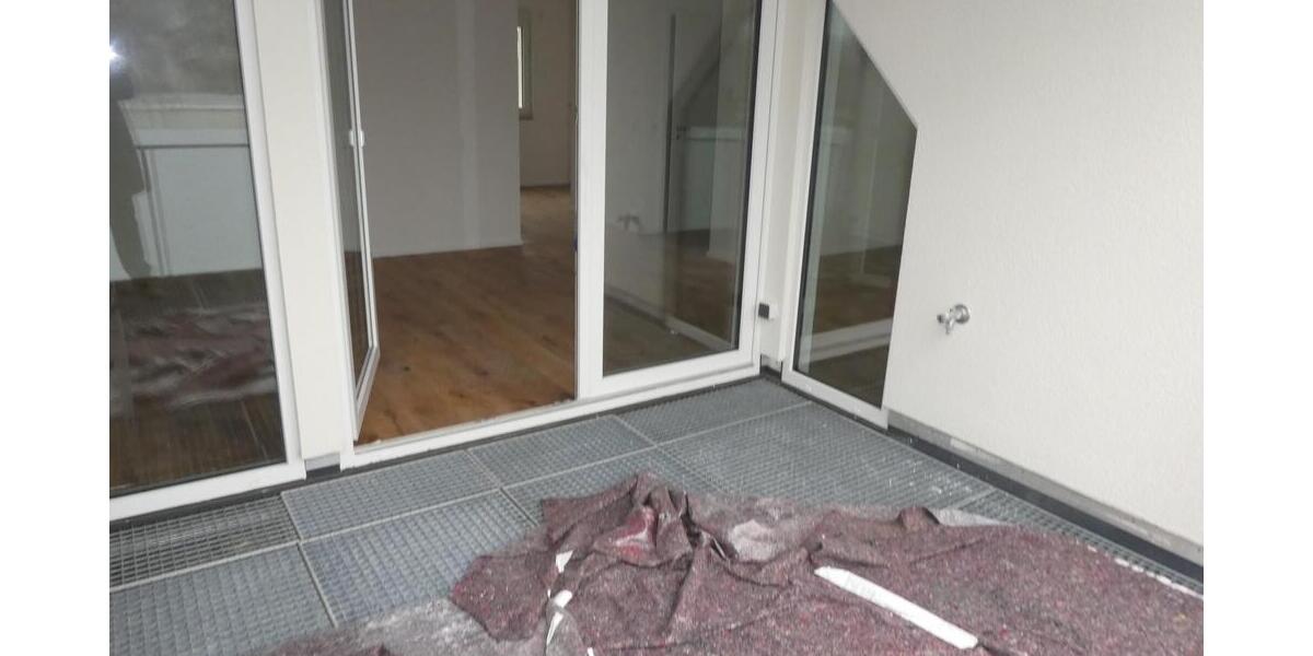 Neue helle Dachgeschoßwohnung mit moderner Heiztechnik im Energiesparhaus Bonn-Endenich - Dachgeschoßwohnung Bonn Dransdorf | Angebot:24049039