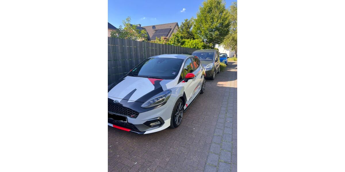 Ford Fiesta 125.000 km 13.500 &euro; Monheim am Rhein 40789