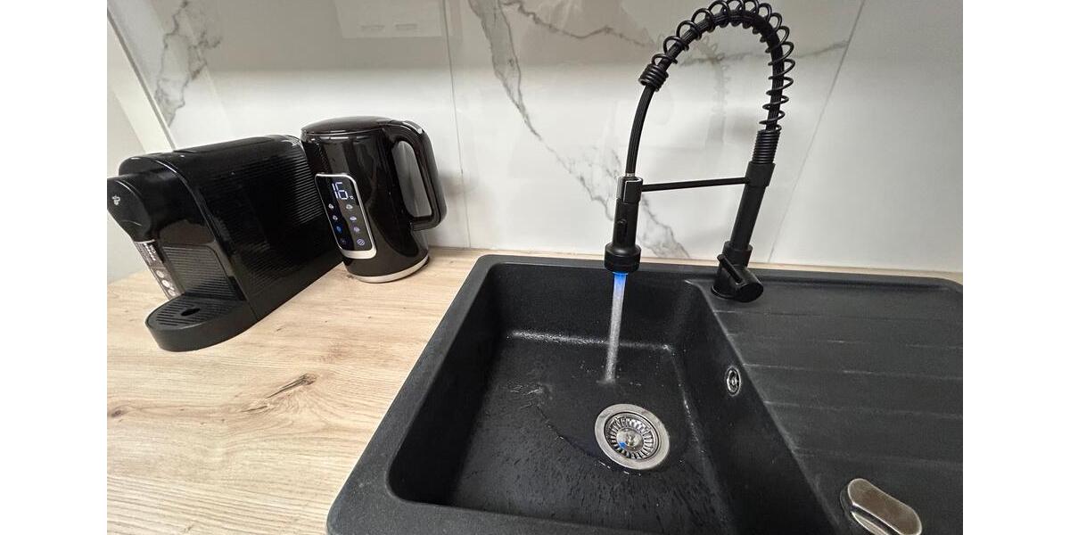 Dachgeschoßwohnung Bonn Gronau - 1 Zimmer, 22 m&sup2;, 670&euro; | Angebot:25312293