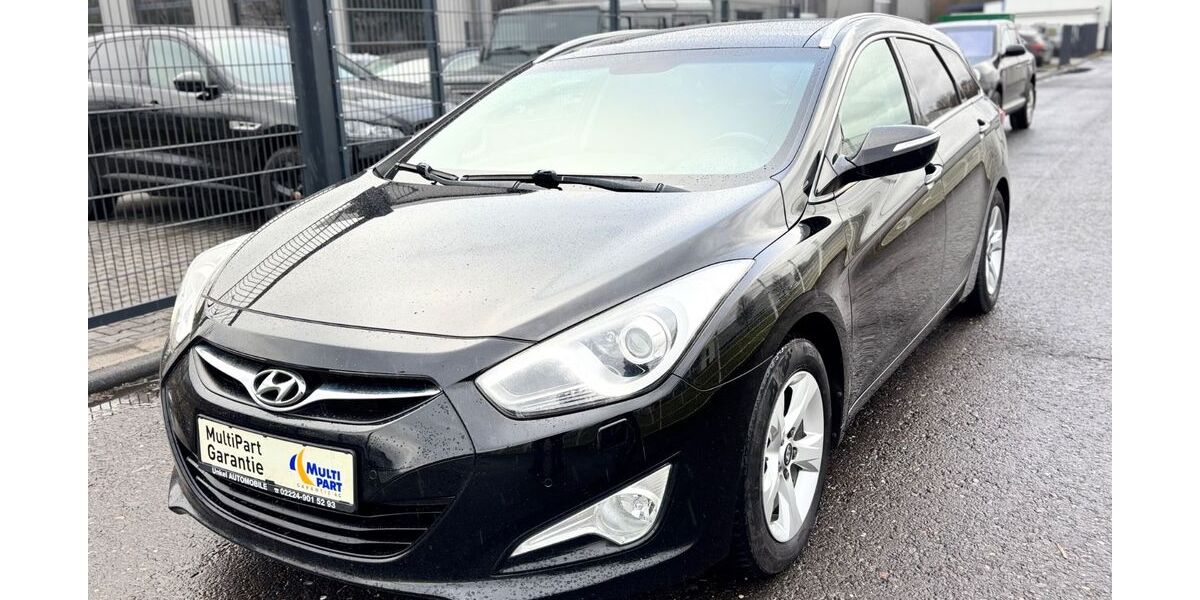 Hyundai i40 203.000 km 7.500 &euro; Troisdorf (10 km Köln-Bonn Airport) 53842
