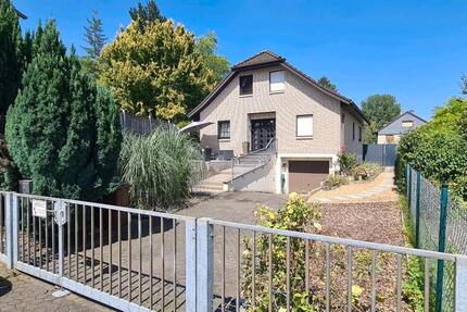 Einfamilienhaus mit Pool