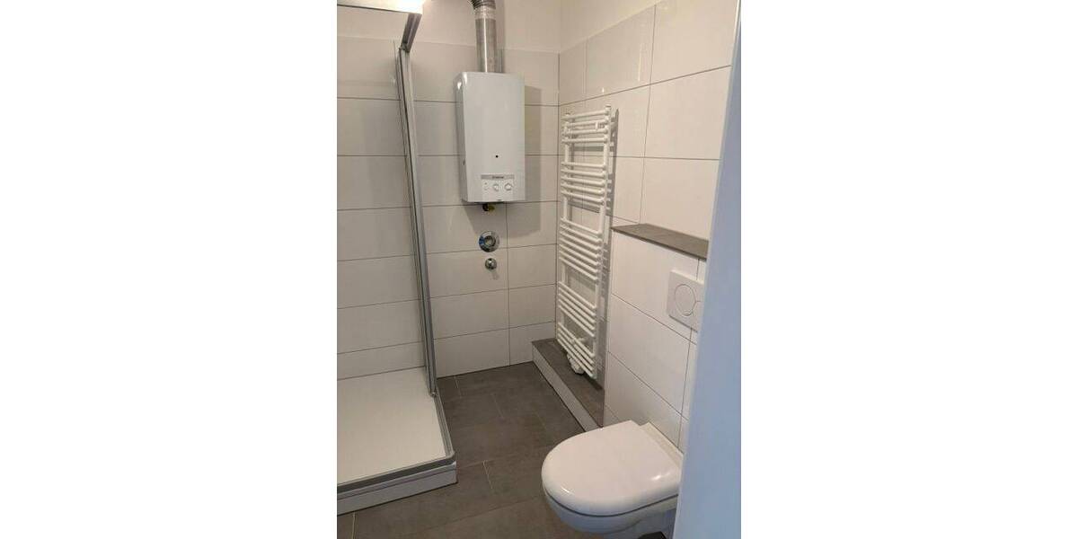 Etagenwohnung Bonn Beuel - 3 Zimmer, 76 m&sup2;, 1.050&euro; | Angebot:26863494