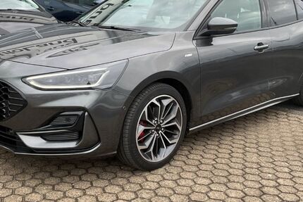 Ford Focus 6.000 km 36.790 € Pulheim 50259