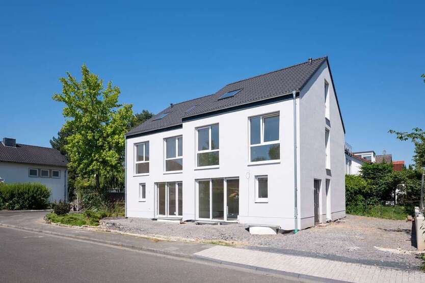 Haus zum Kaufen in Bonn 675.000 € 135 m²