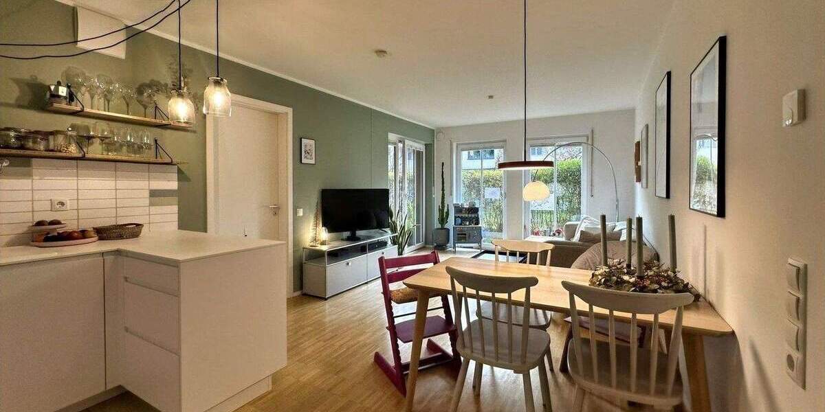 Etagenwohnung Köln Niehl - 4 Zimmer, 85 m&sup2;, 520.000&euro; | Angebot:24049698