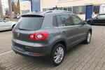VW Tiguan TEAM orig.ATM ca 52 tkm XENON AHK PARKPILOT 112.432 km 10.598 &euro; Köln 50858