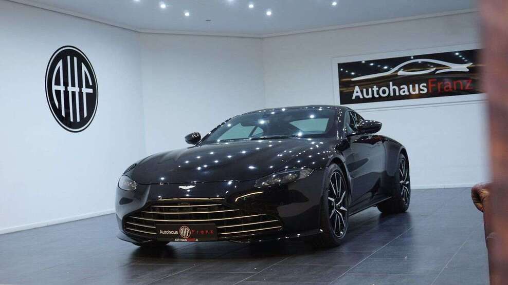 Aston Martin V8 50.415 km 109.997 € Remscheid 42899