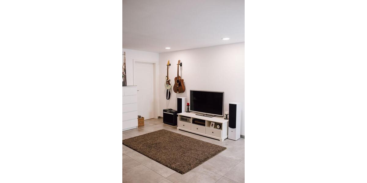 Etagenwohnung Langenfeld (Rheinland) - 1 Zimmer, 40 m&sup2;, 480&euro; | Angebot:27629189