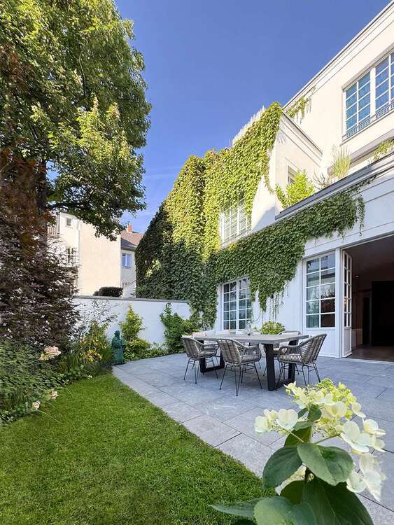 Wohnung zum Kaufen in Düsseldorf 3.750.000 € 198 m²