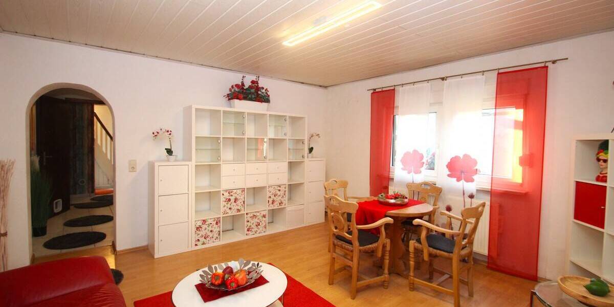 Einfamilienhaus Bonn / Endenich Endenich - 5 Zimmer, 111 m&sup2;, 679.000&euro; | Angebot:24042559