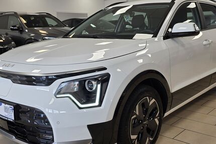 Kia Niro 18.437 km 25.500 &euro; Bonn 53227