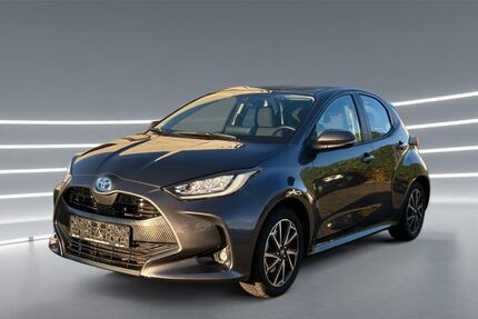 Toyota Yaris 18.499 km 21.990 &euro; Köln 51149