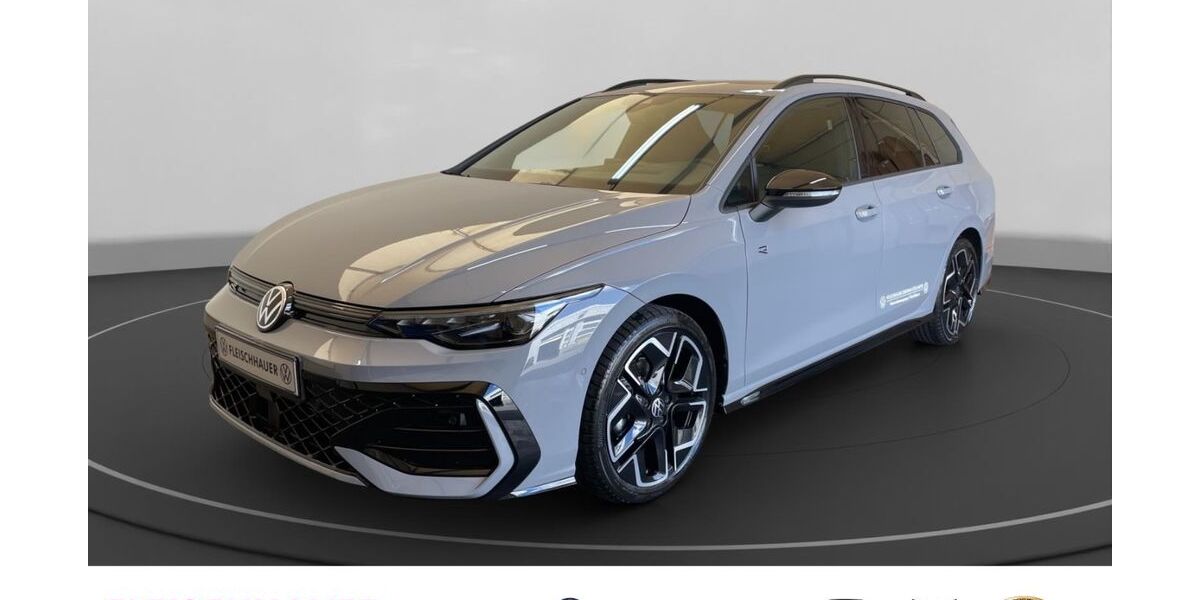 VW Golf 8.900 km 36.690 &euro; Köln 50823