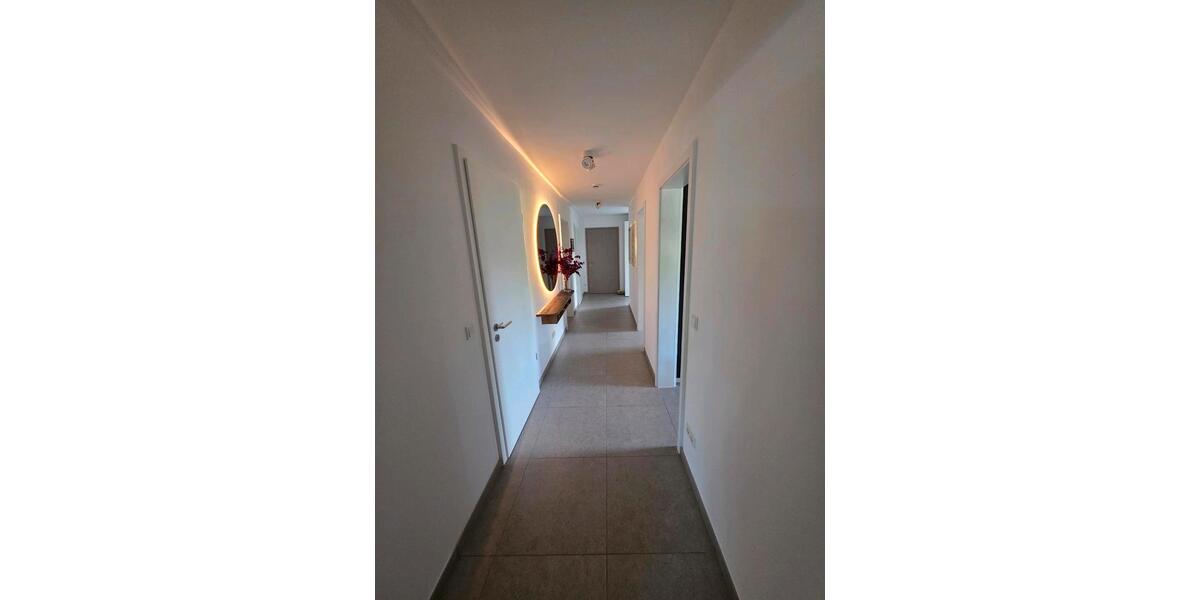 Einfamilienhaus Bergisch Gladbach Paffrath - 4 Zimmer, 145 m&sup2;, 2.615&euro; | Angebot:26322749