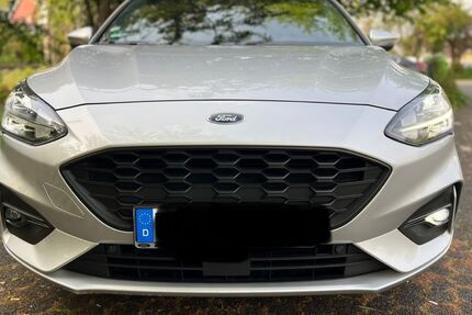 Ford Focus 121.000 km 14.900 &euro; Hürth 50354