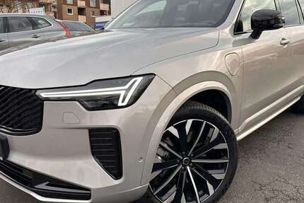 Volvo XC90 7.300 km 70.999 &euro; Siegburg 53721