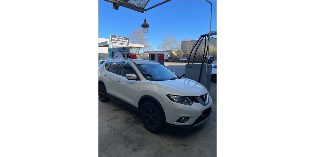 Nissan X-Trail 74.000 km 14.800 &euro; Köln 50999