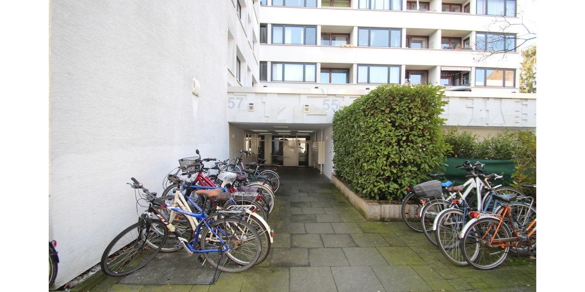 Mit 3D: Ihr Logenplatz über Bonn-Kessenich – helle Wohnung mit Loggia, schöner Aussicht und stufenlosem Zugang - Etagenwohnung Bonn Dottendorf | Angebot:25571387