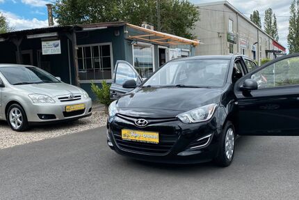 Hyundai i20 107.000 km 4.999 &euro; Bonn 53227