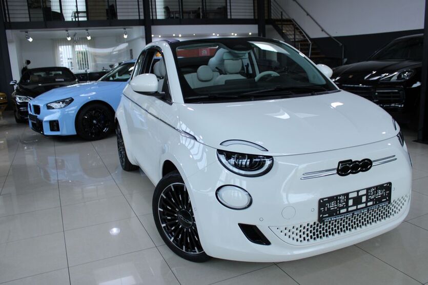 Fiat 500 23.367 km 21.800 € Brühl 50321