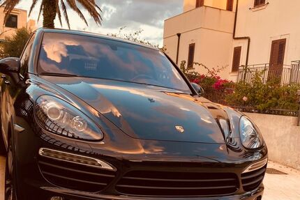Porsche Cayenne 157.000 km 35.958 &euro; Köln 50769