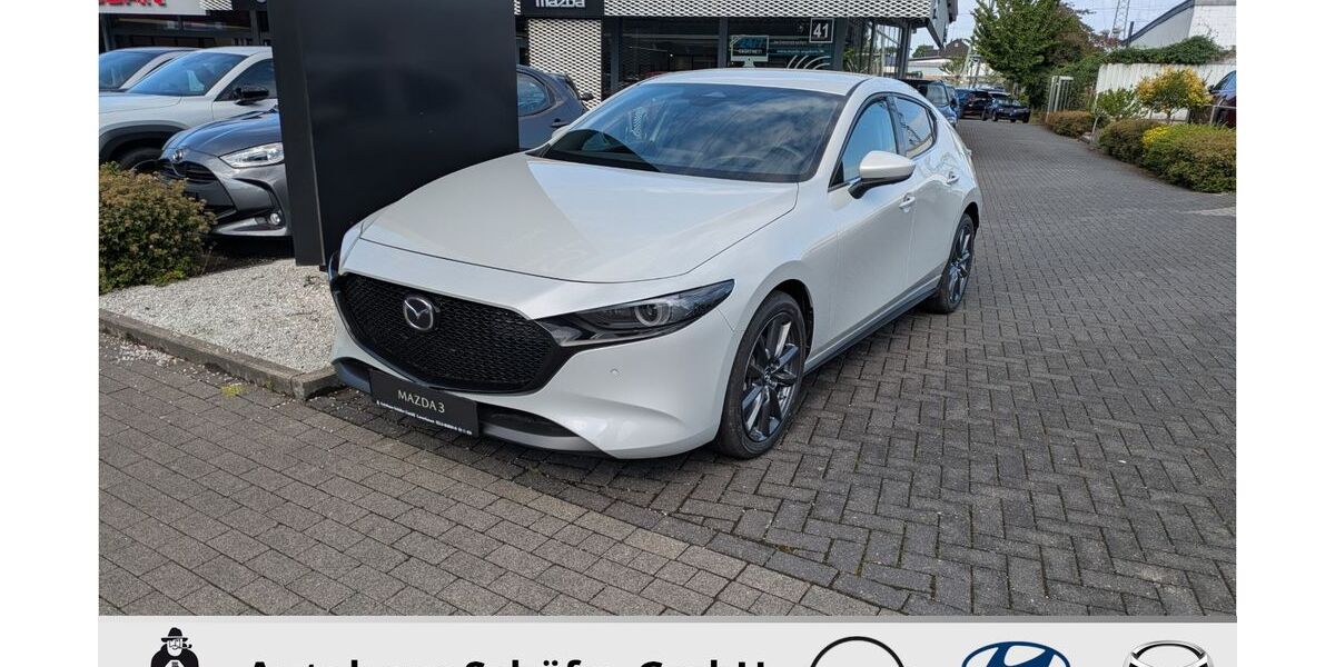 Mazda 3 2.940 km 27.548 &euro; Monheim 40789