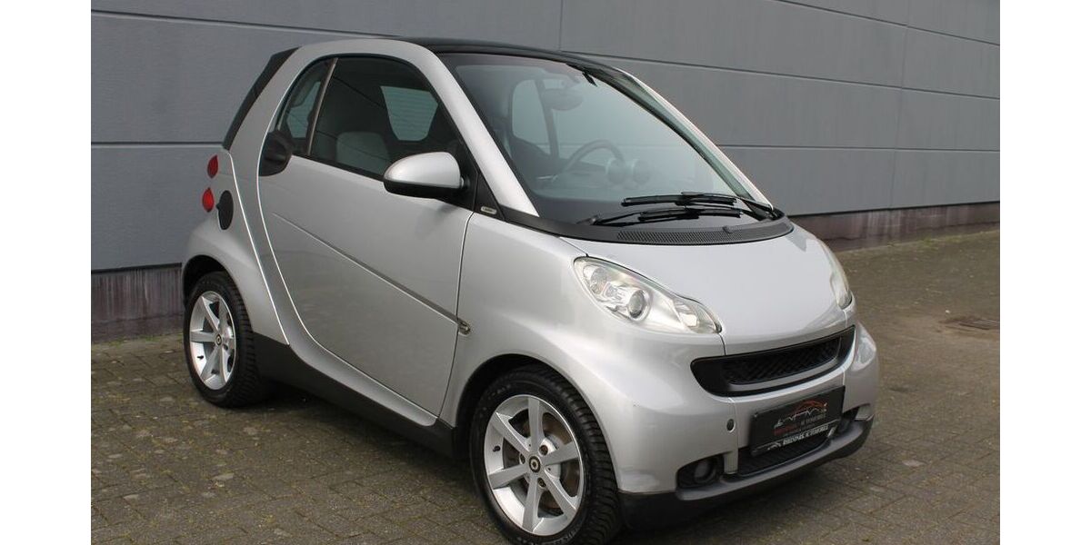 Smart ForTwo 162.000 km 2.999 &euro; Köln 50769