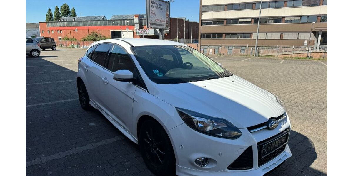 Ford Focus 147.210 km 6.200 &euro; Köln 50827