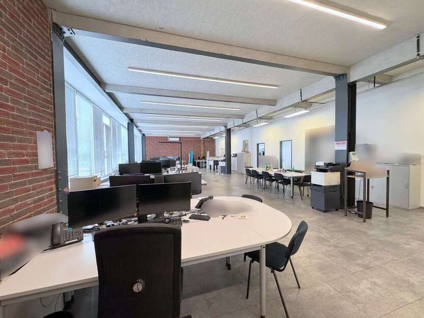 Büro in Siegburg 5.740 € 410 m²