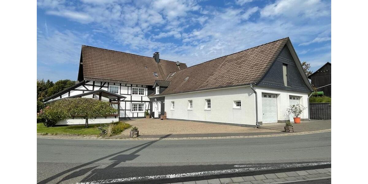 Bauernhaus, Landhaus Wermelskirchen - 5 Zimmer, 160 m&sup2;, 360.000&euro; | Angebot:25383486