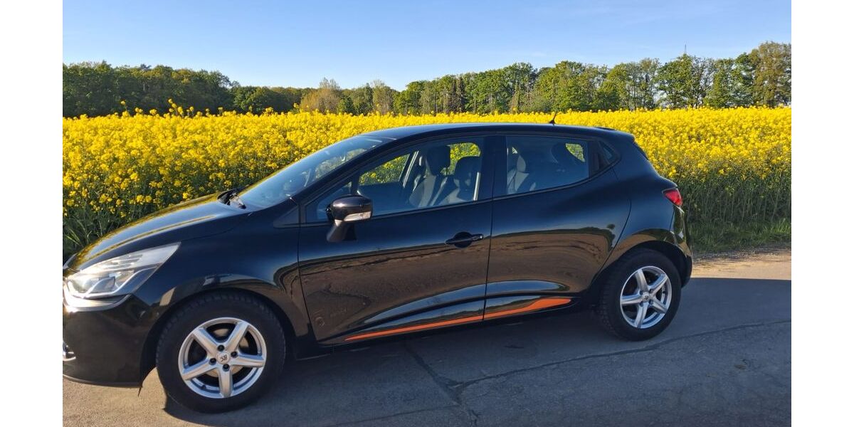 Renault Clio 112.465 km 3.700 &euro; Alfter 53347