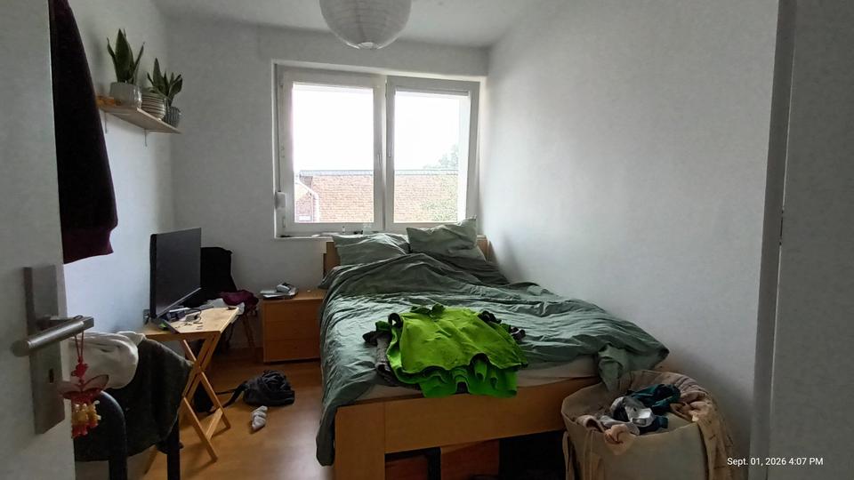 Hochparterre Köln Rodenkirchen - 3 Zimmer, 70 m&sup2;, 2.200&euro; | Angebot:27625499