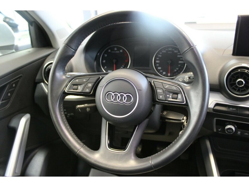 Audi Q2 30 TFSI design 86.795 km 15.980 € Euskirchen 53881