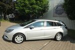 Opel Astra NAVI EINPARKHILFE ALLWETTERREIFEN EURO 6 99.278 km 8.995 &euro; Köln 50858