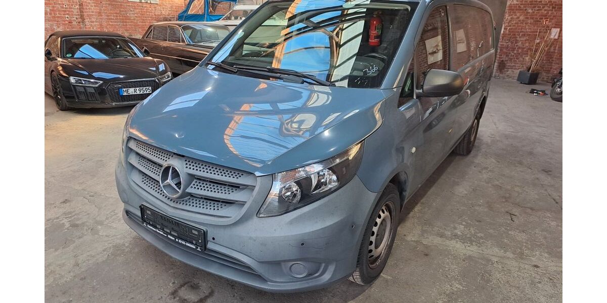 Mercedes-Benz Vito 82.767 km 14.480 &euro; Hilden 40721