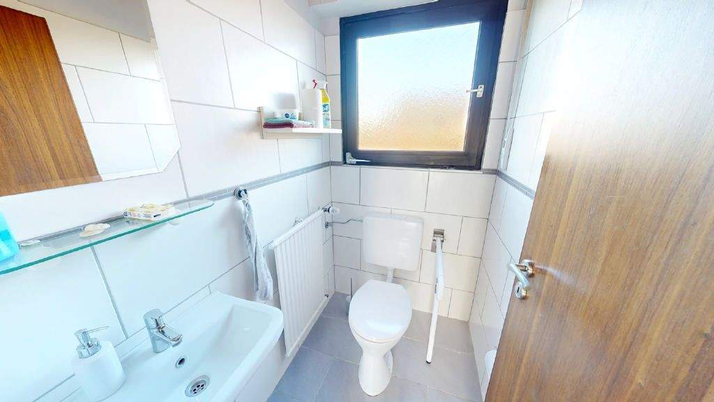 Erftstadt-Lechenich! Familienideales Reihenmittelhaus mit großem Gartenareal in beliebter, ruhiger Wohnlage! (LK 4800) 5 zimmer