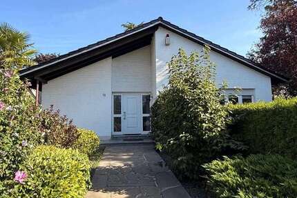 Haus Hürth - 5 Zimmer, 150 m&sup2;, 2.700&euro; | Angebot:27341522