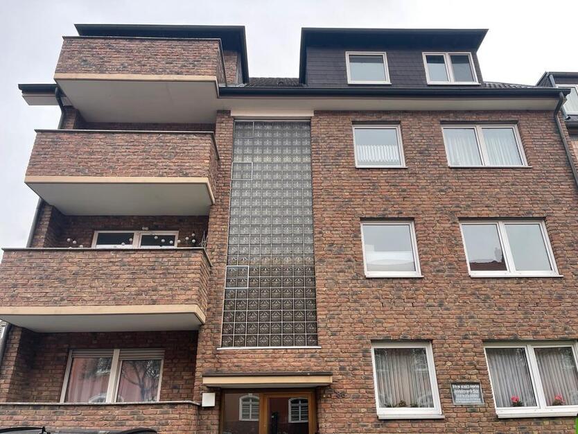 Tolle sanierte 3 Zimmer Wohnung mit Balkon zimmer