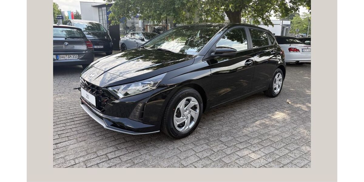 Hyundai i20 4.990 km 17.490 &euro; Köln 50968