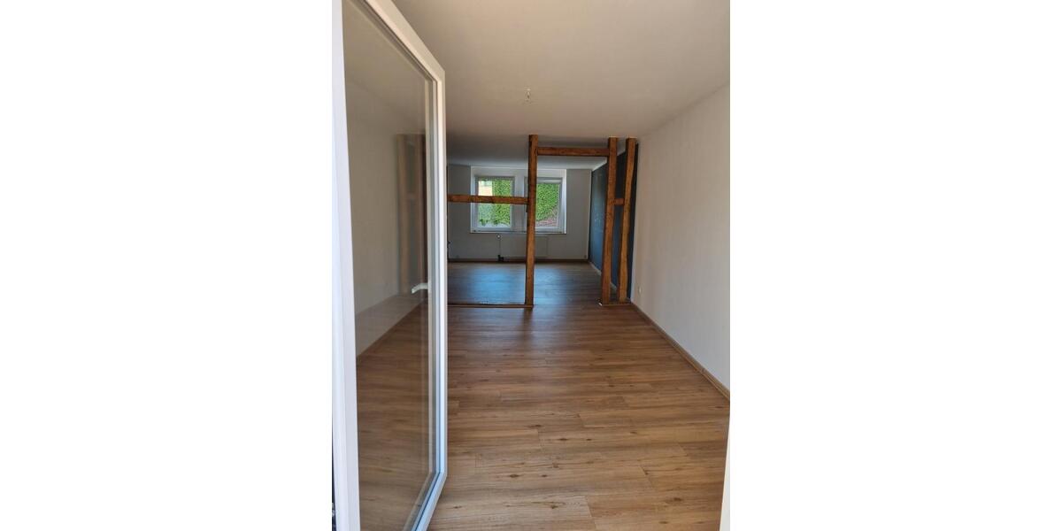 Terrassenwohnung Solingen Wald - 2.5 Zimmer, 73 m&sup2;, 750&euro; | Angebot:26254900