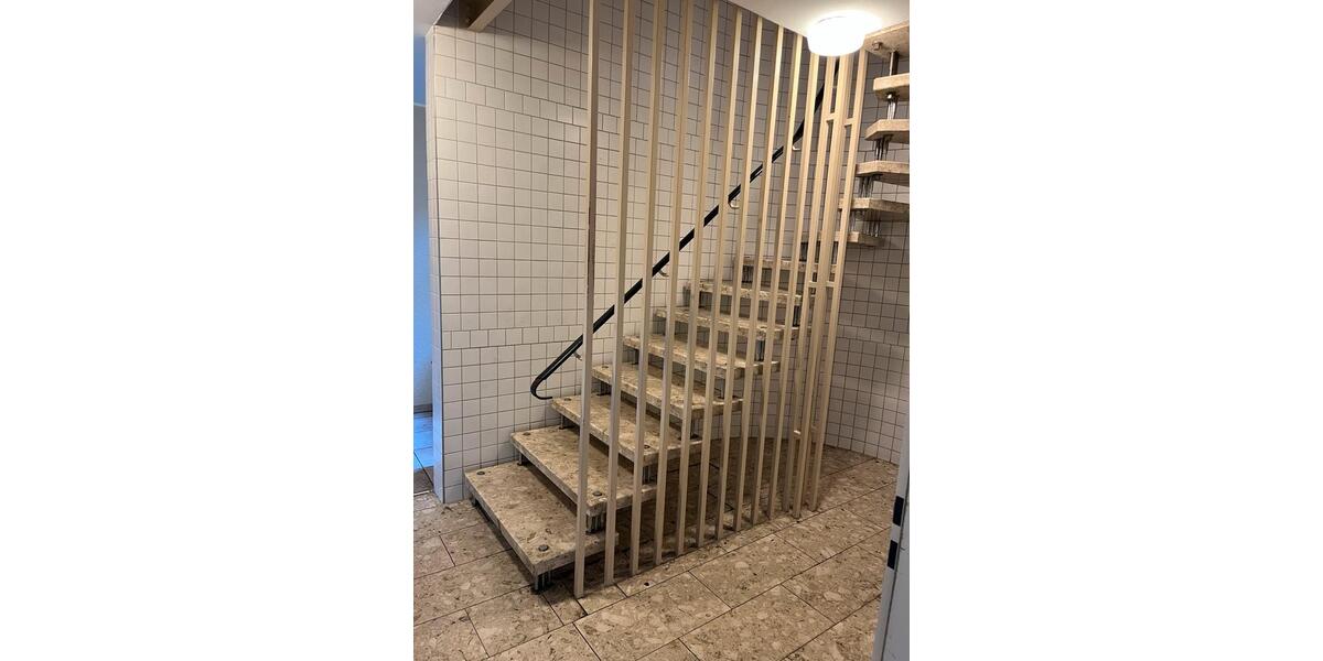 Etagenwohnung Bergisch Gladbach Frankenforst - 1 Zimmer, 30 m&sup2;, 137.000&euro; | Angebot:25404937